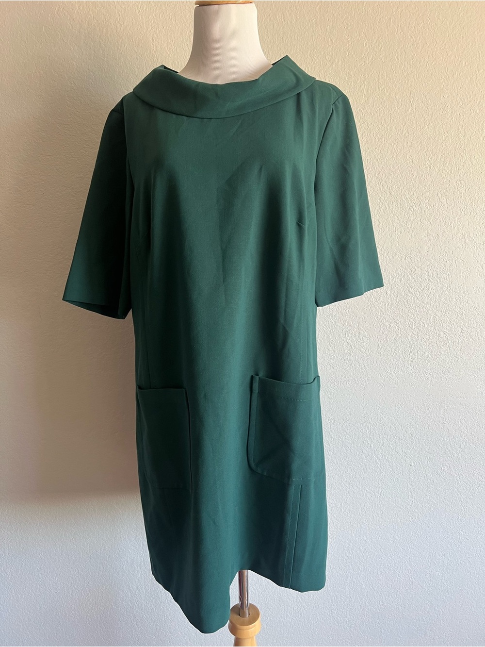 NWT Trina Turk Maleko Ivy Dress, 16